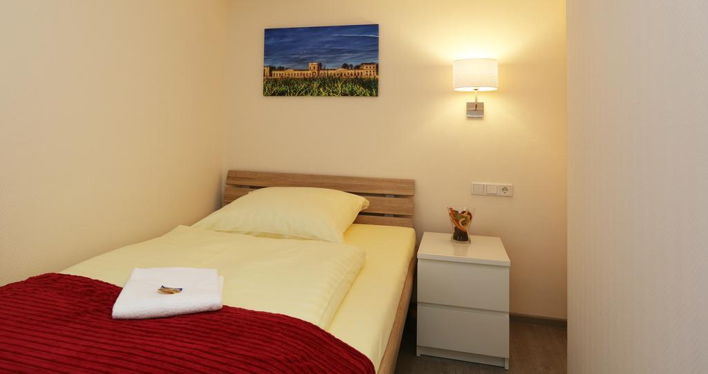 קאסל Hotel Schillerquartier מראה חיצוני תמונה