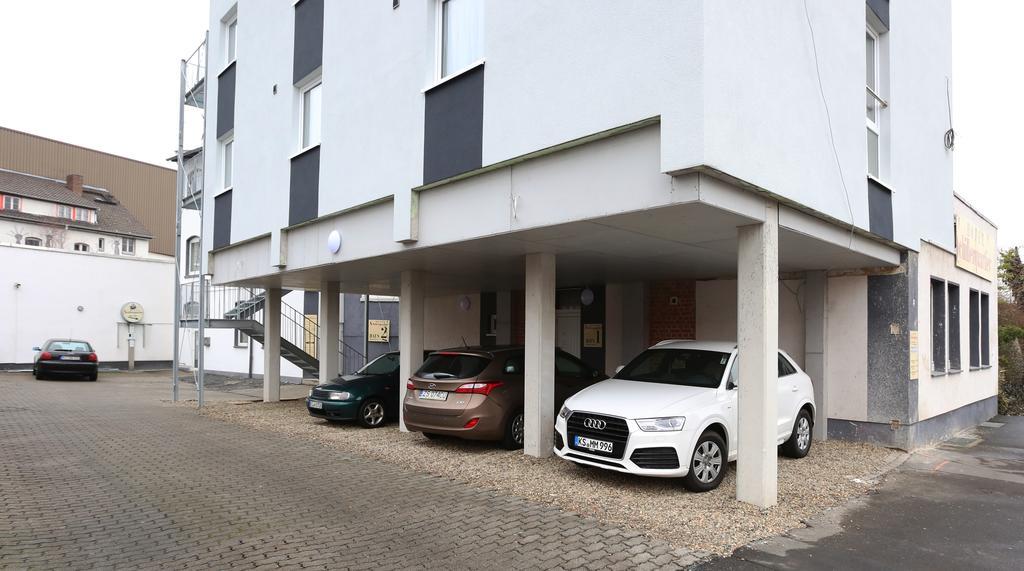 קאסל Hotel Schillerquartier מראה חיצוני תמונה